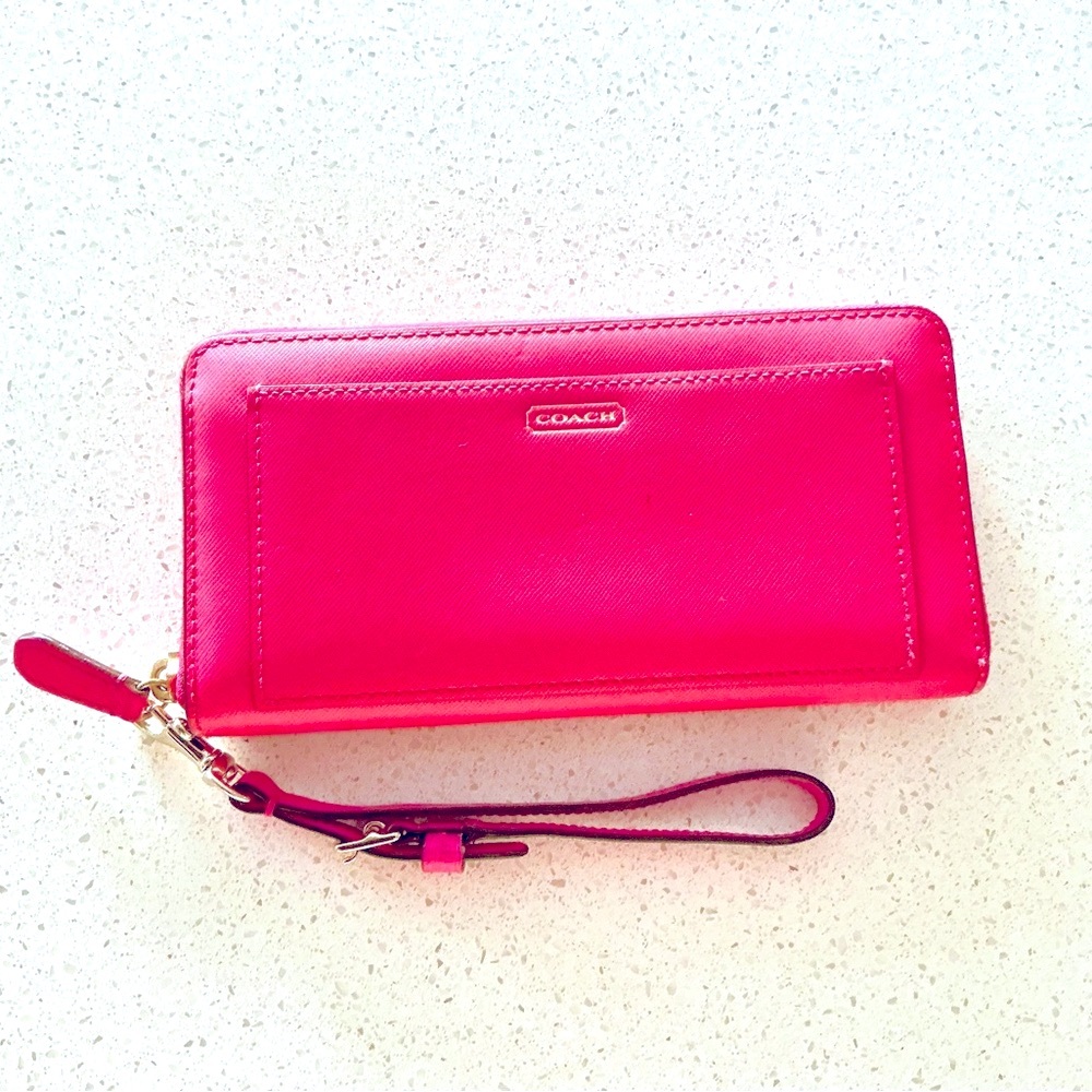 Coach Fuchsia Wristlet Wallet F50427